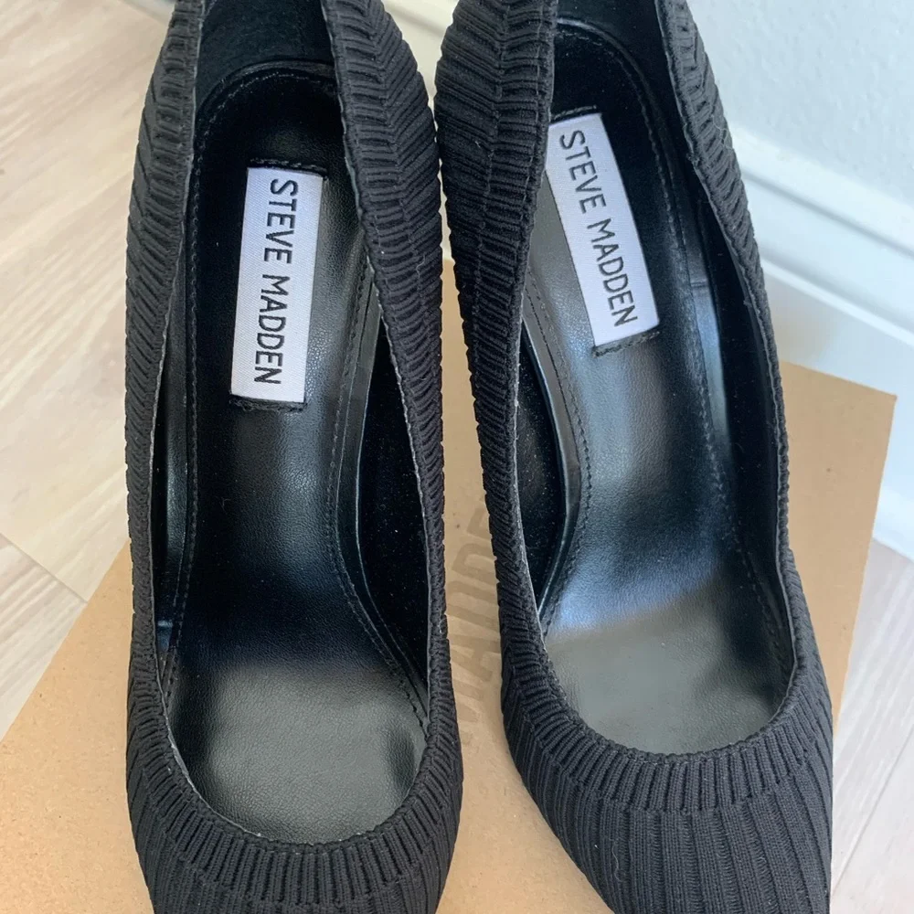 New black stiletto pointed heel - Picture 5 of 9